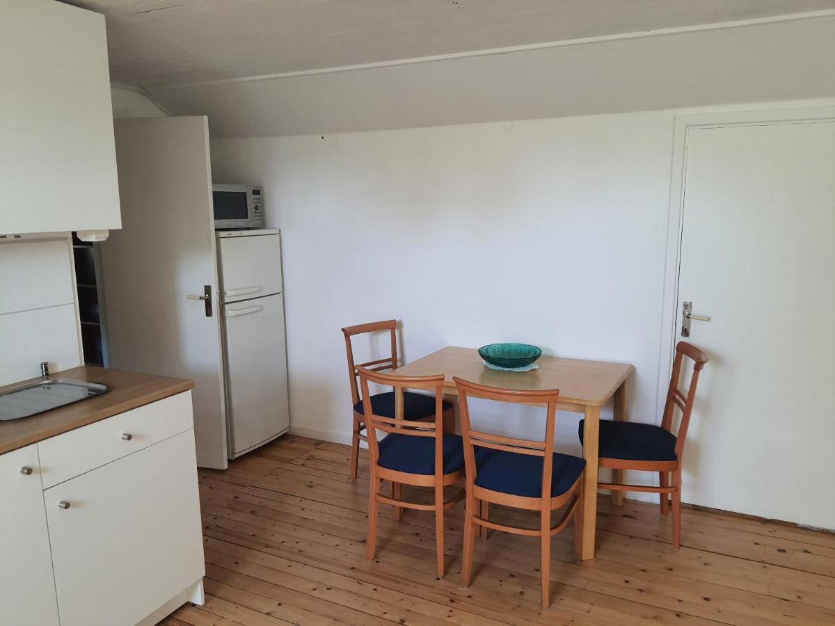 Liten Laegenhet 2 + 2 Pers Fågelfors Εξωτερικό φωτογραφία